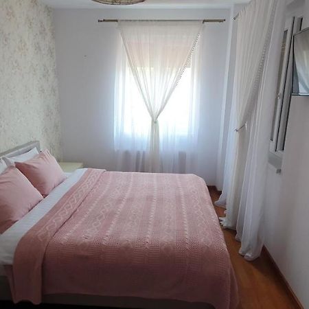 John'S Apartment Alba Iulia Zewnętrze zdjęcie